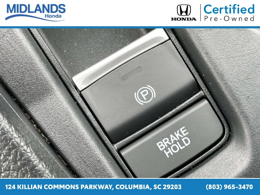 Certified Used 2025 Crystal Black Pearl Honda LX image 28