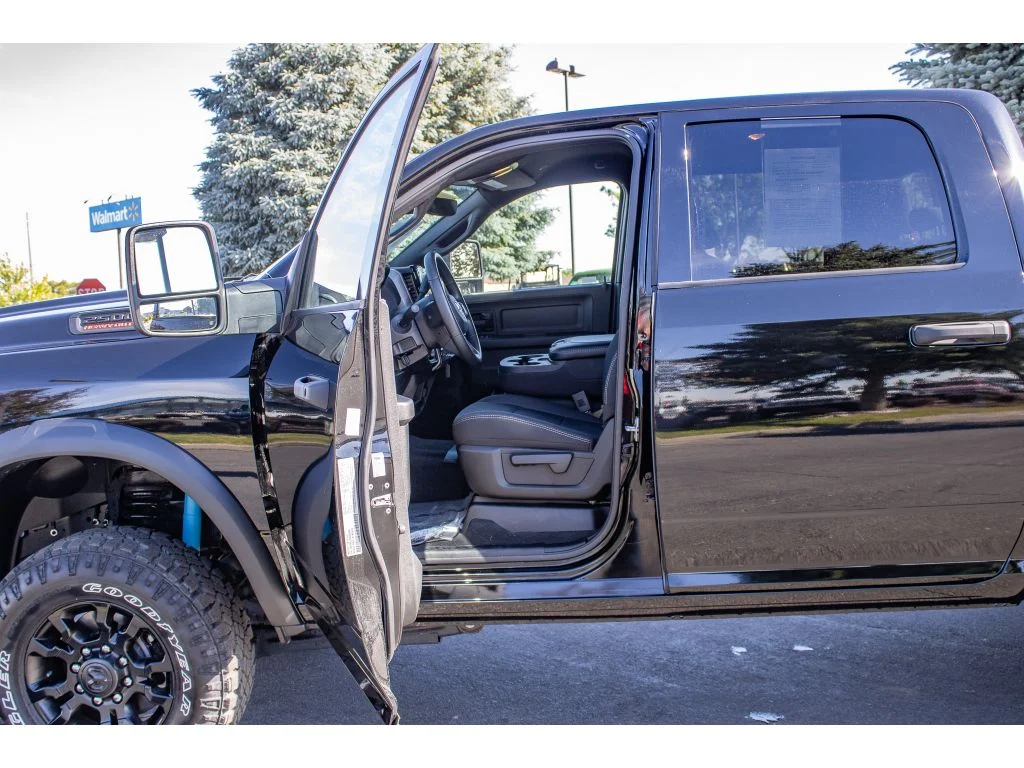 2025 RAM Ram 2500 Pickup Tradesman - Photo 26