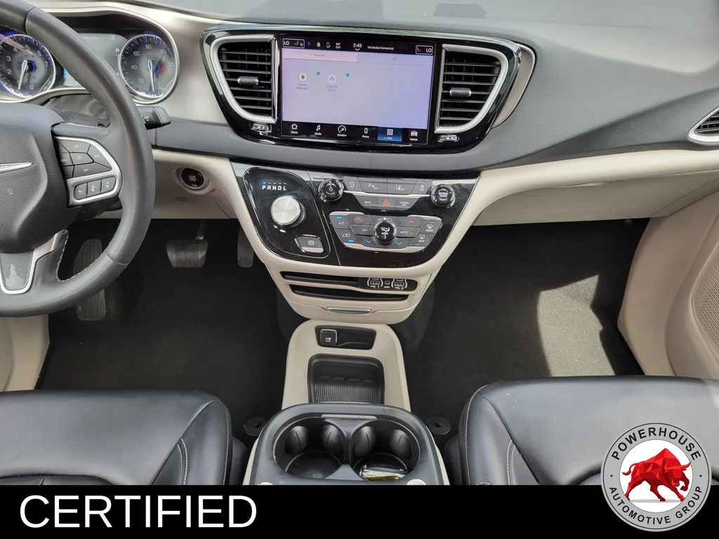Used 2023 White Chrysler Touring L image 21