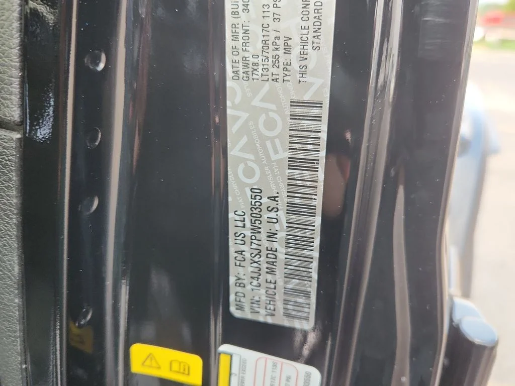 Used 2023 Black Jeep Rubicon 392 image 18