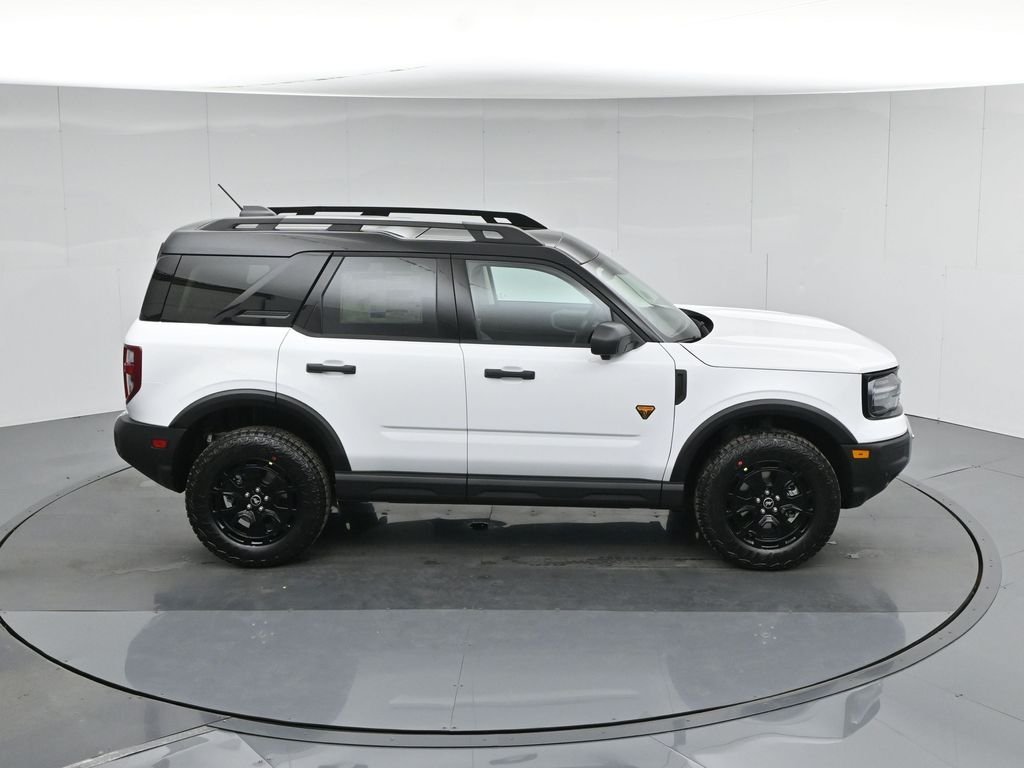 New 2026 Oxford White Ford Badlands image 40