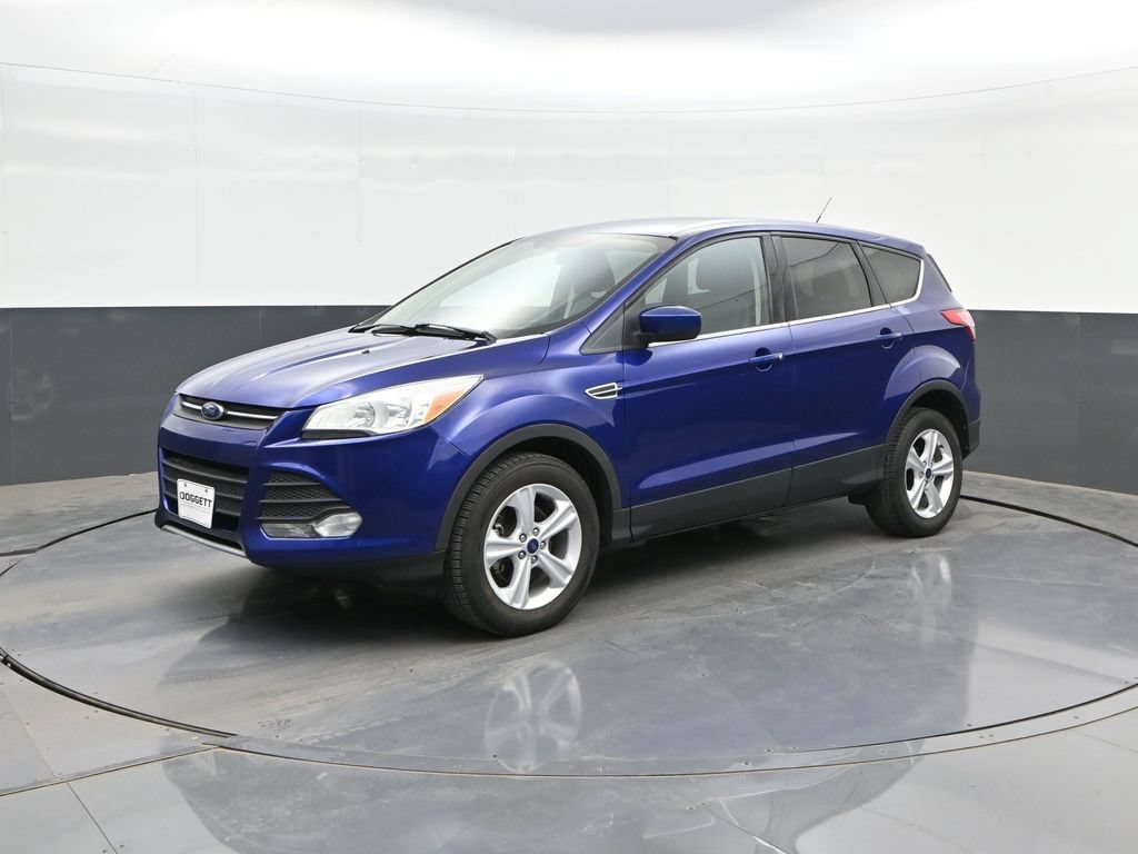Used 2015 Blue Ford SE image 1