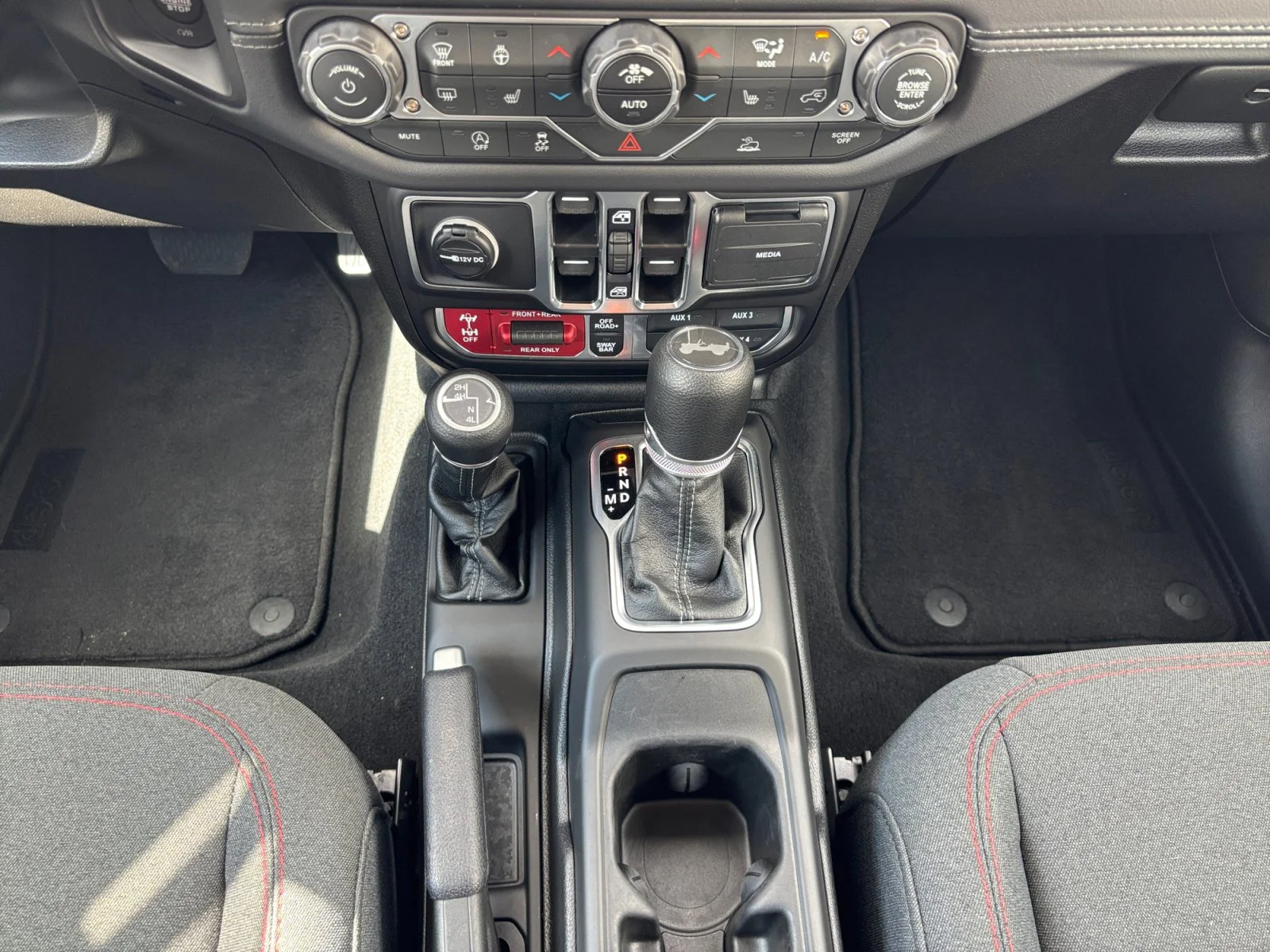 New 2025 Black Jeep Rubicon image 15