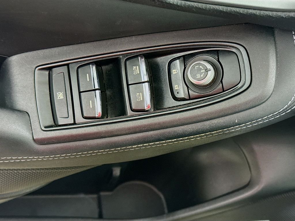 Used 2019 Jasper Green Metallic Subaru Touring image 18