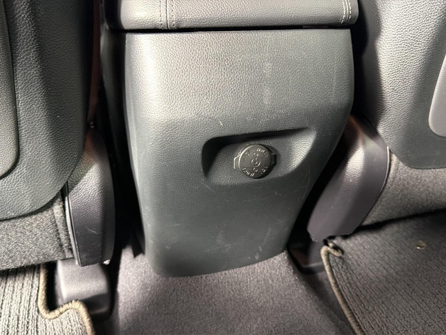 Used 2018 Mineral Gray Hyundai 2.4L image 19