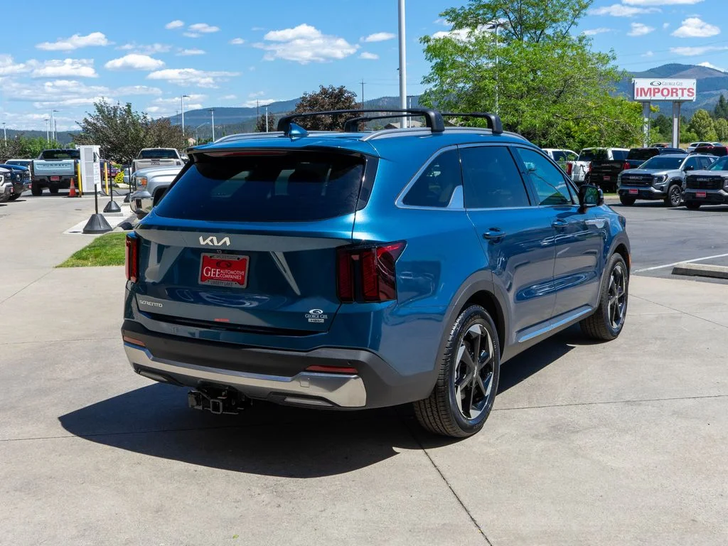 New 2026 Mineral Blue Kia EX image 7