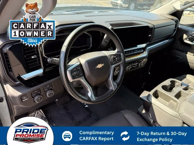 Used 2023 Gray Chevrolet LT image 25