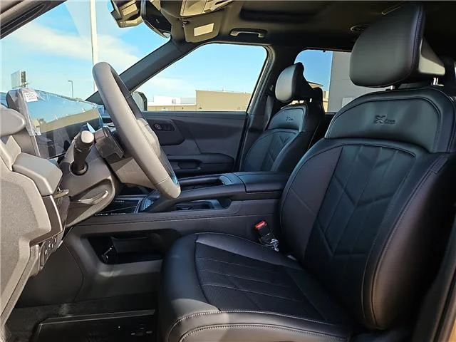 New 2027 Terrain Brown KIA  image 12