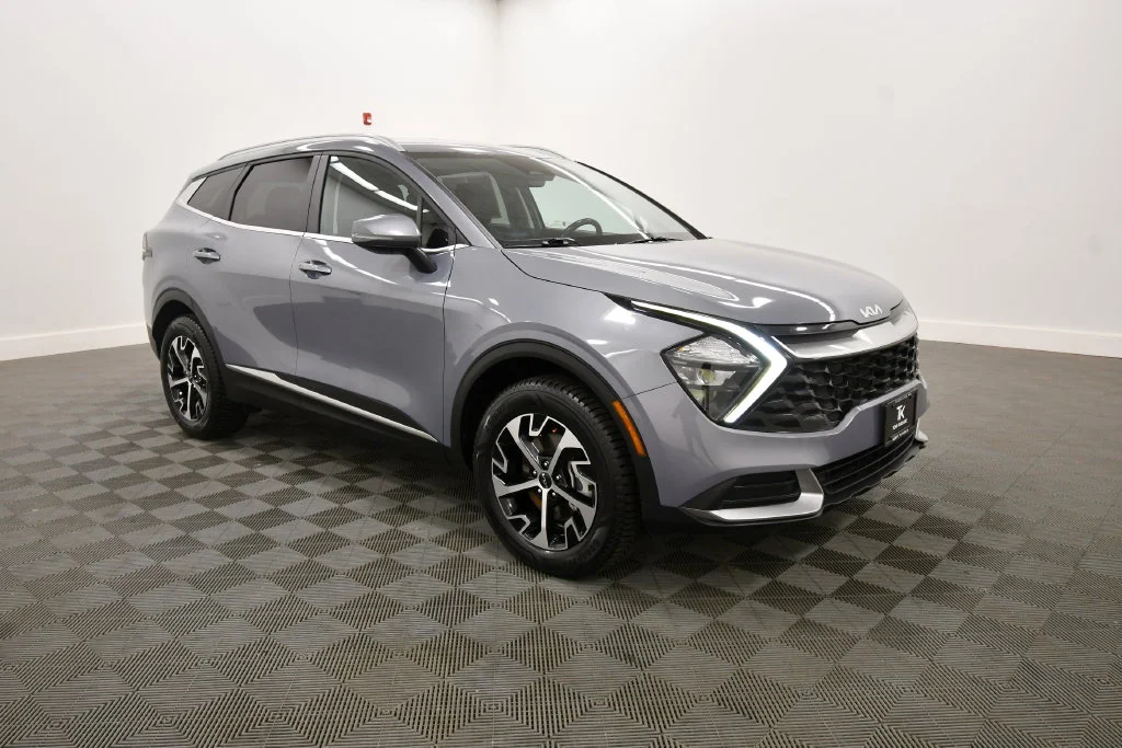 Certified Used 2023 Silver Kia EX image 10