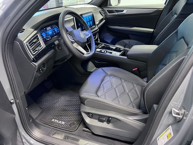 New 2026 Gray Volkswagen 2.0T SE w/Technology image 7