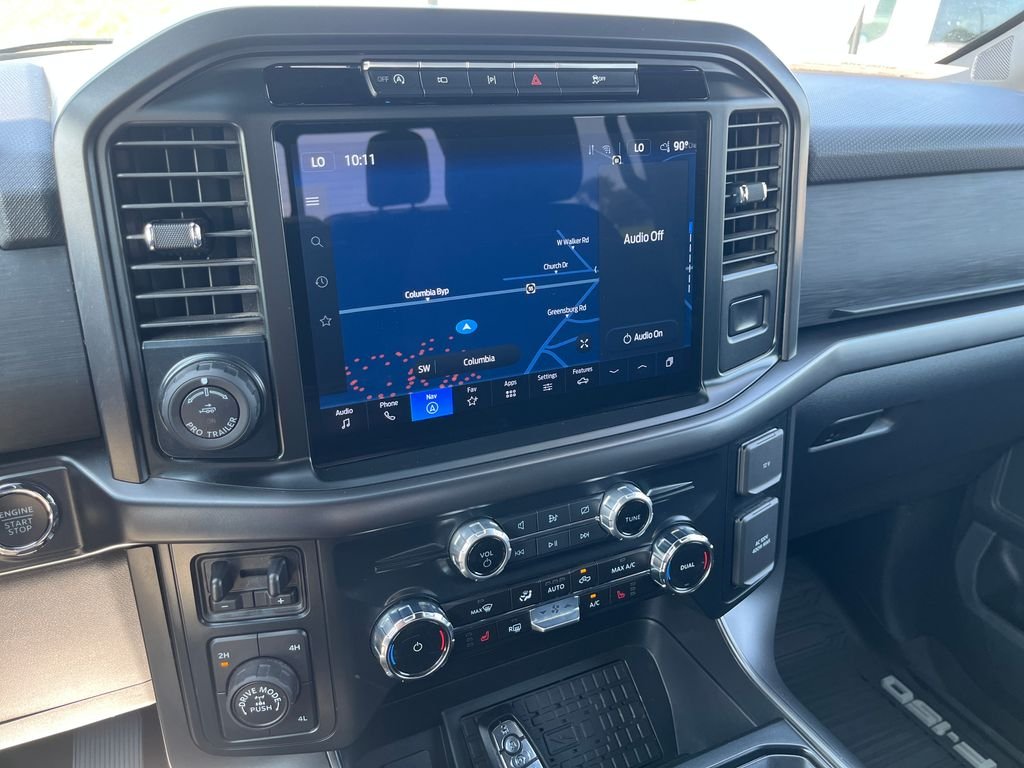 Used 2024 Blue Ford XLT image 18