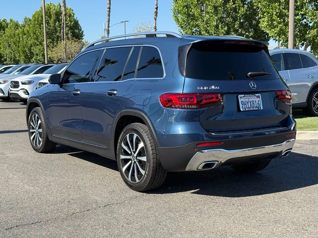 Certified Used 2023  Mercedes-Benz GLB 250 image 8