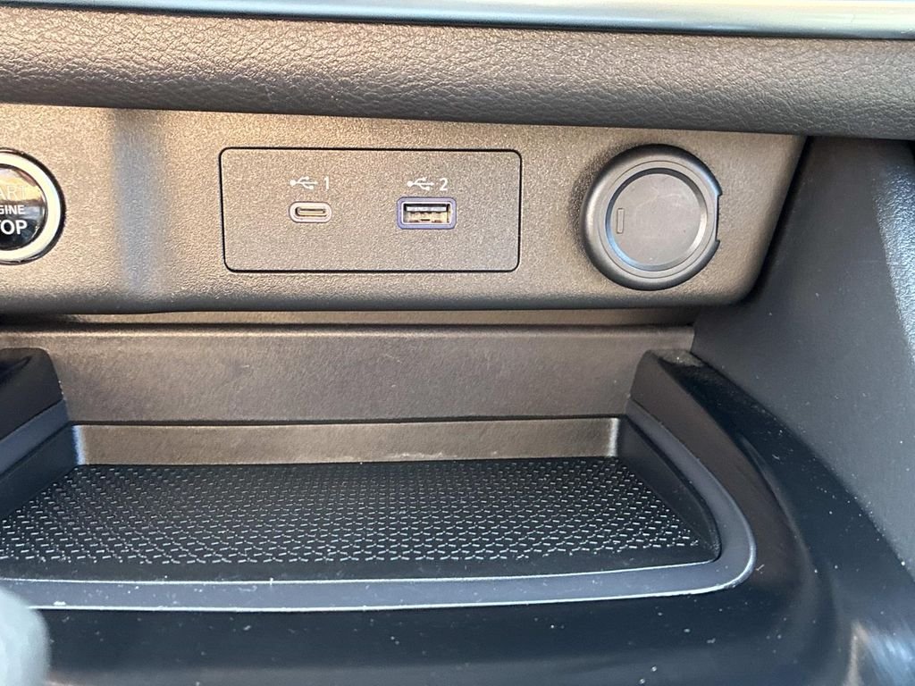 Used 2023 Gray Nissan S image 28