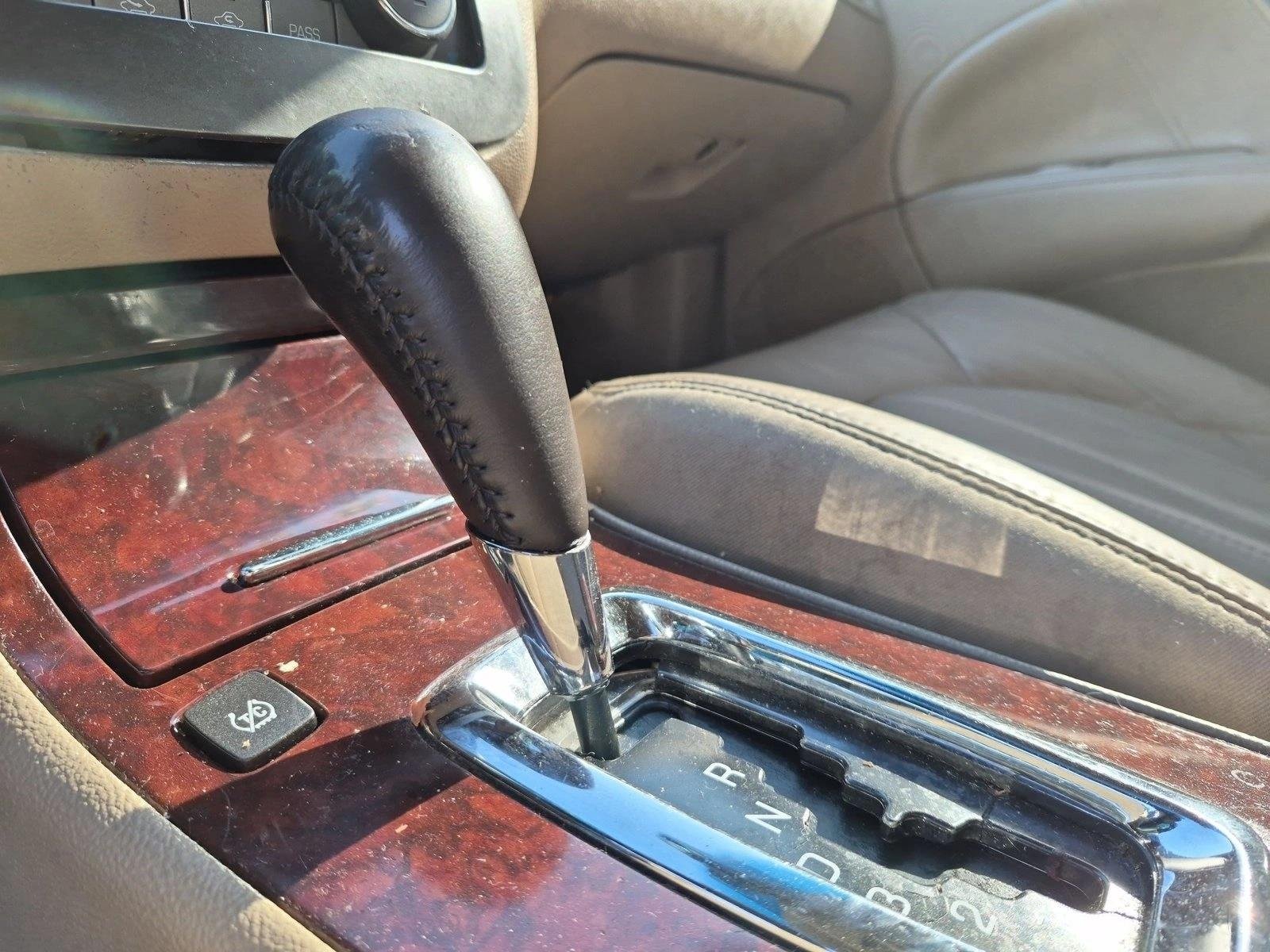 Used 2008 Gold Mist Metallic Buick CXL image 10