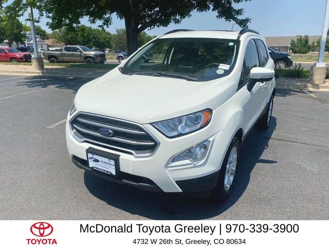 Used 2021 White Ford SE image 1