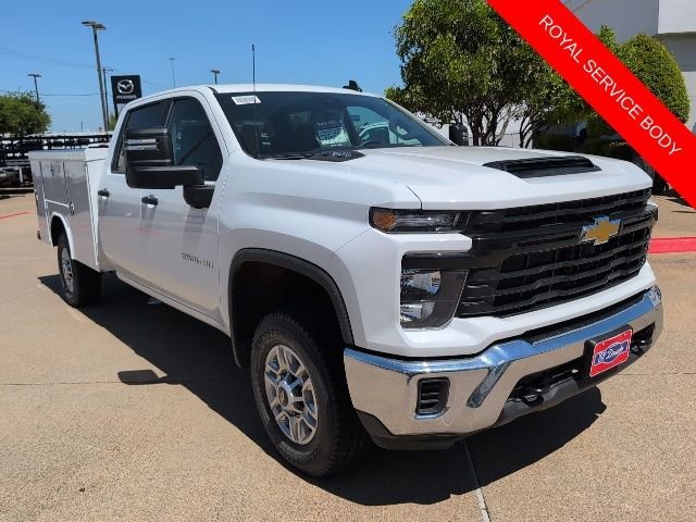 New 2026 Summit White Chevrolet WT image 1