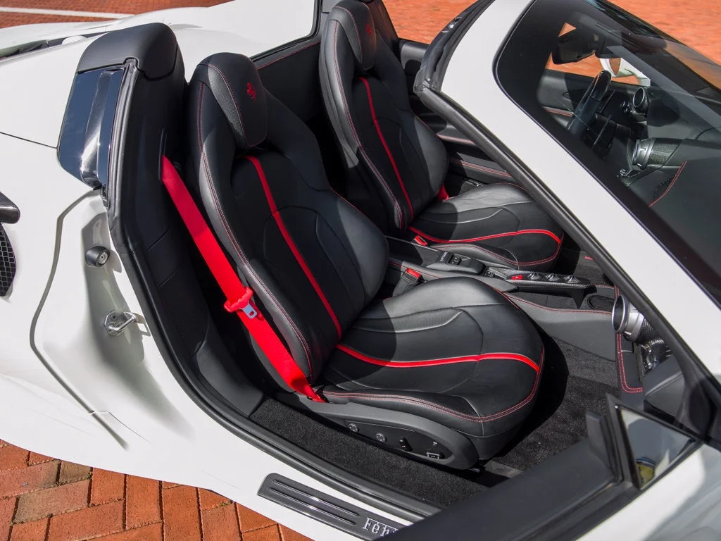 Used 2021 Bianco Avus Ferrari Base image 32