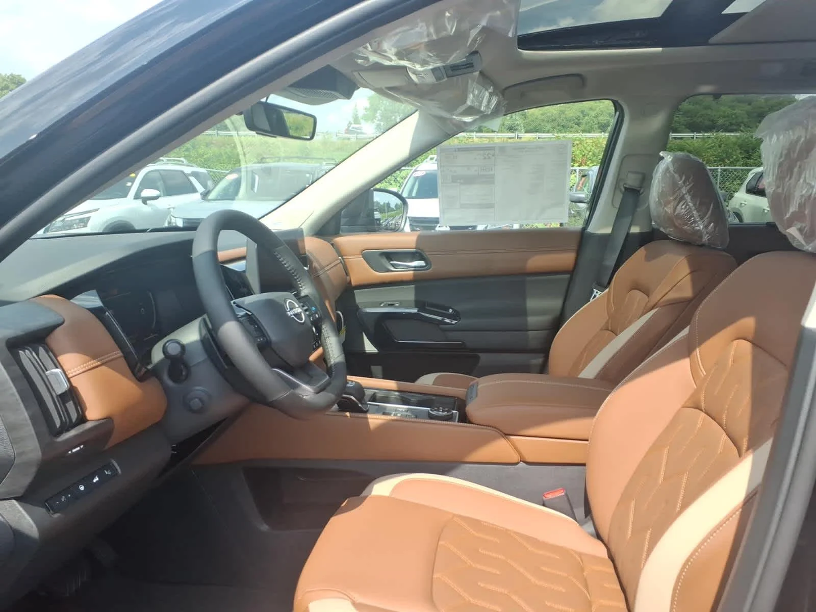 New 2026 Super Black Nissan Platinum image 8