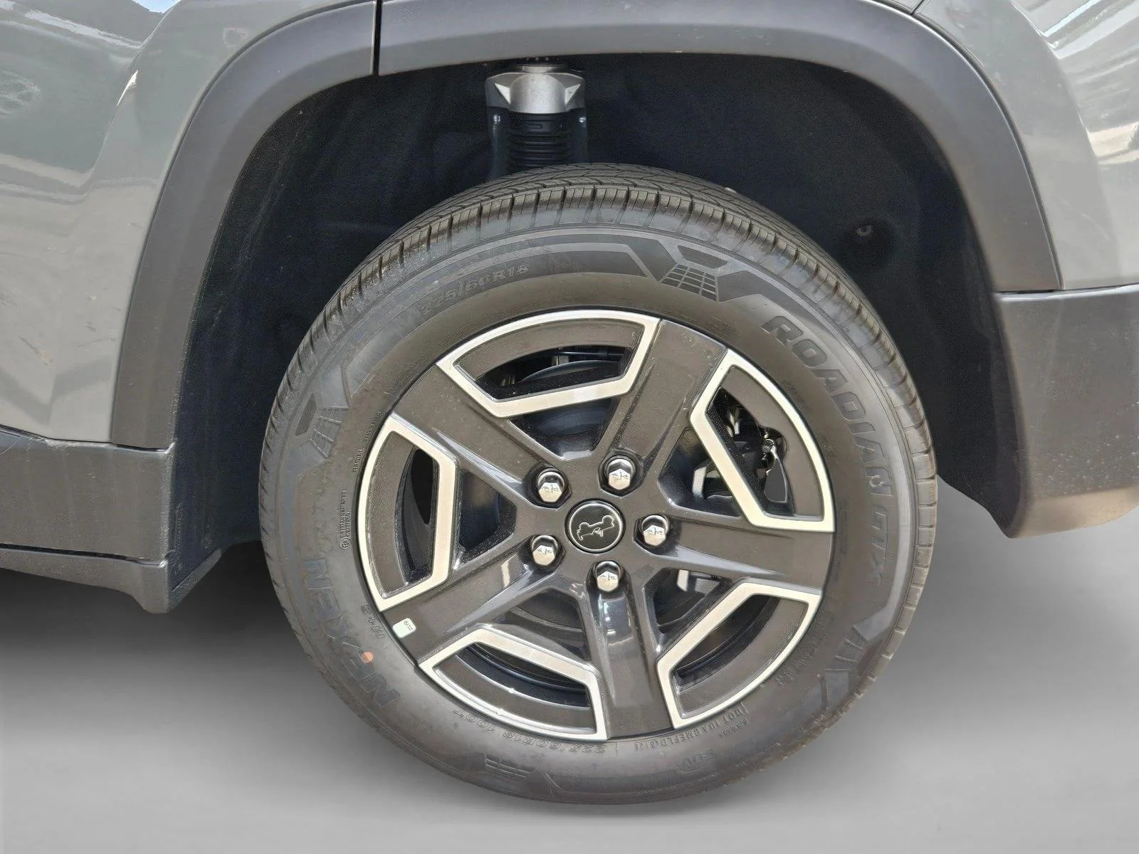 New 2026 Sting-Gray Clearcoat Jeep Limited image 9