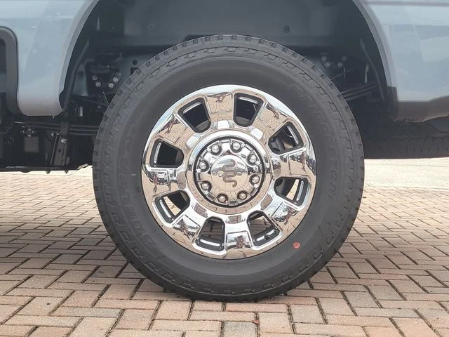 New 2026 Gray Metallic Ford King Ranch image 8