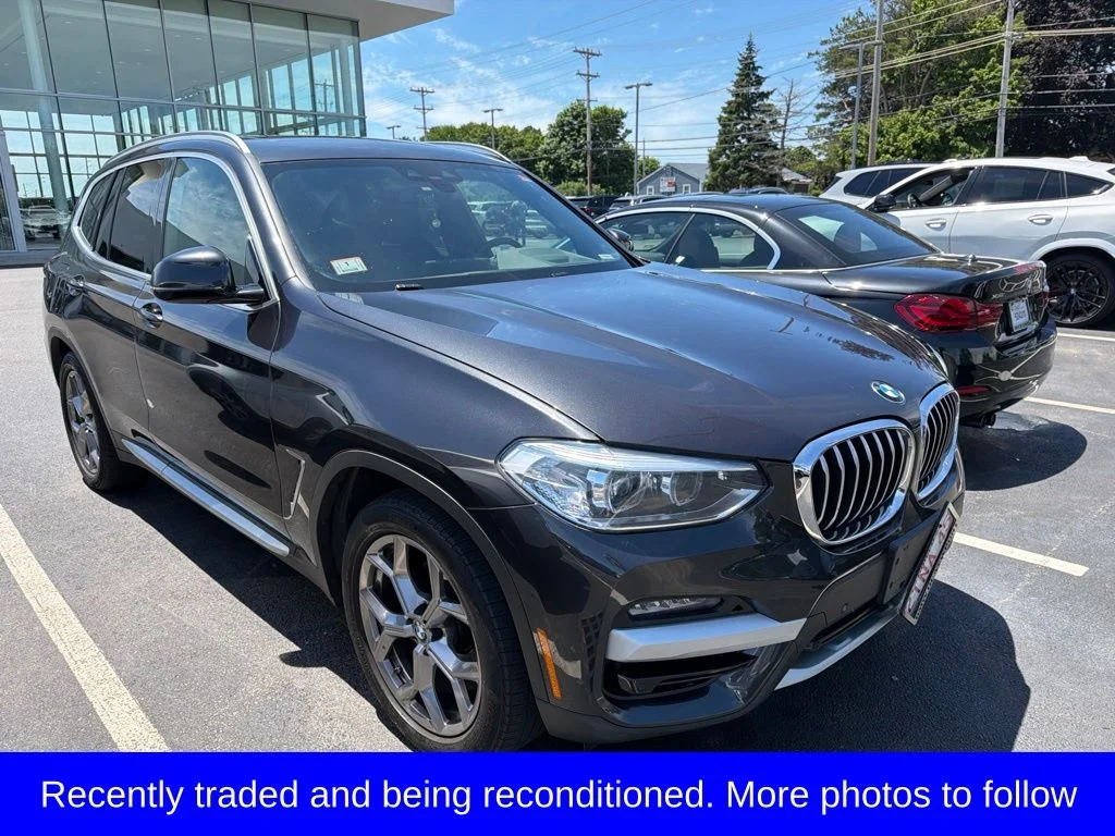 2021 BMW X3 xDrive30i's photo