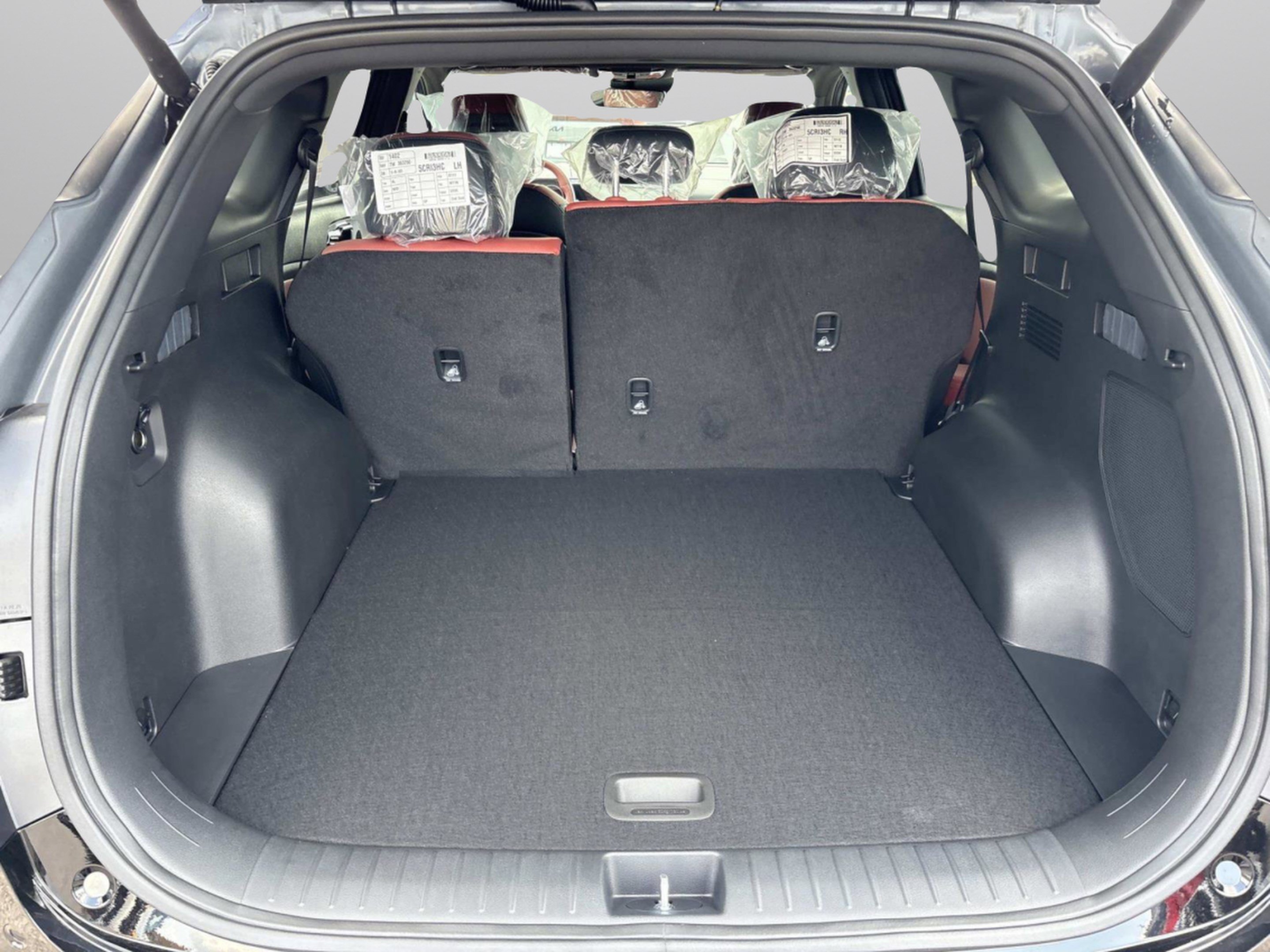 2026 Kia Sportage SX Prestige - Photo 11