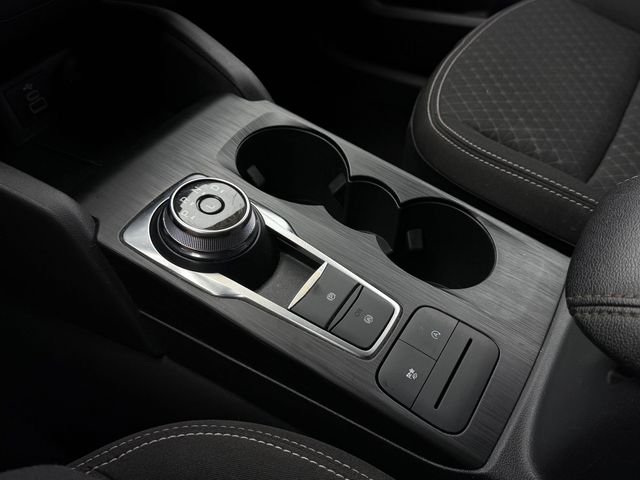 Used 2024 White Ford Active image 21