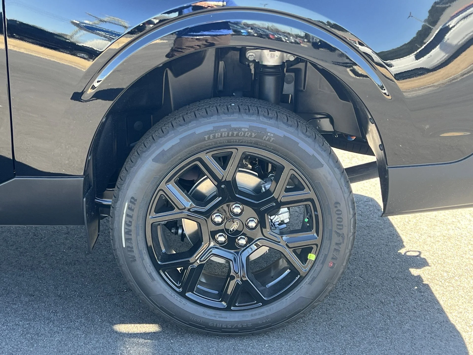 New 2026 Shadow Black Ford XLT image 24