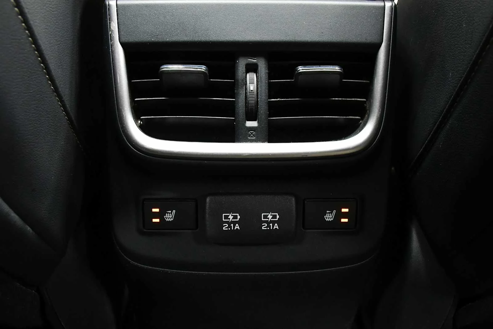 Used 2022 Crystal White Pearl Subaru Limited image 23