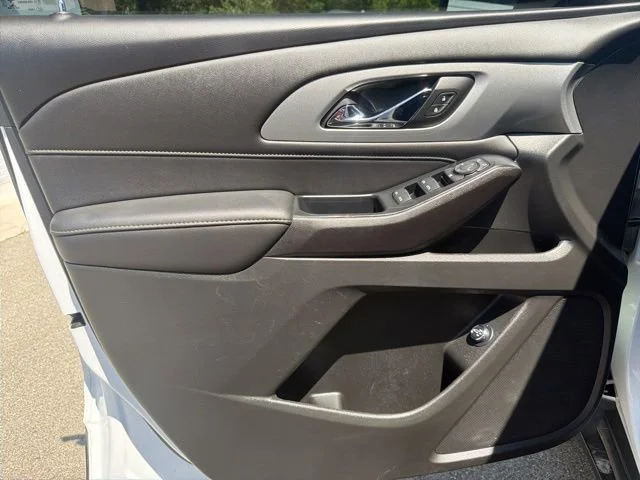 2023 Chevrolet Traverse 3LT - Photo 21