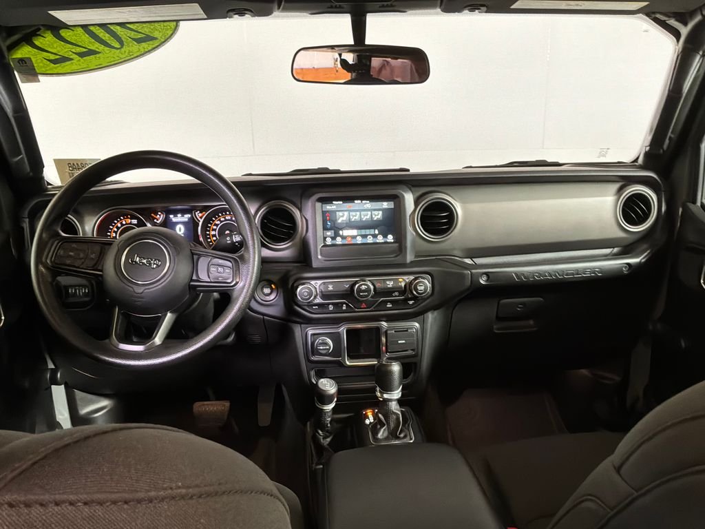 Certified Used 2022 Gray Jeep Unlimited Willys image 20