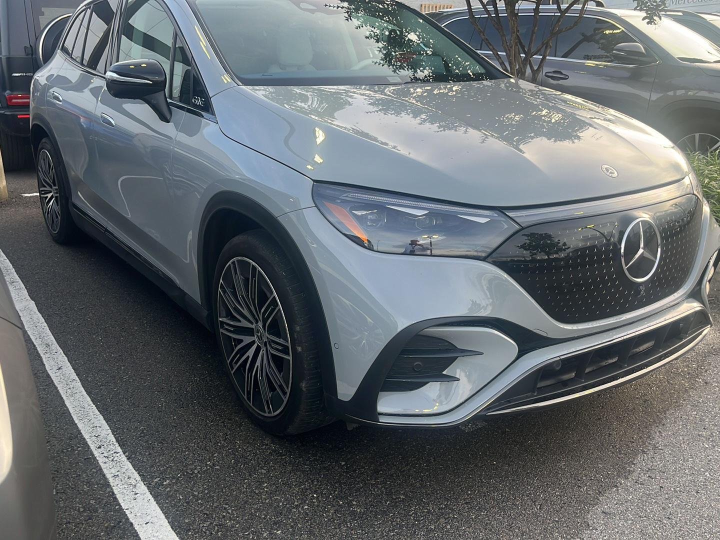 2024 Mercedes-Benz EQE SUV EQE 350 4MATIC's photo