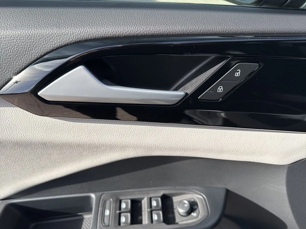 New 2026 Gray Volkswagen 1.5T S image 18