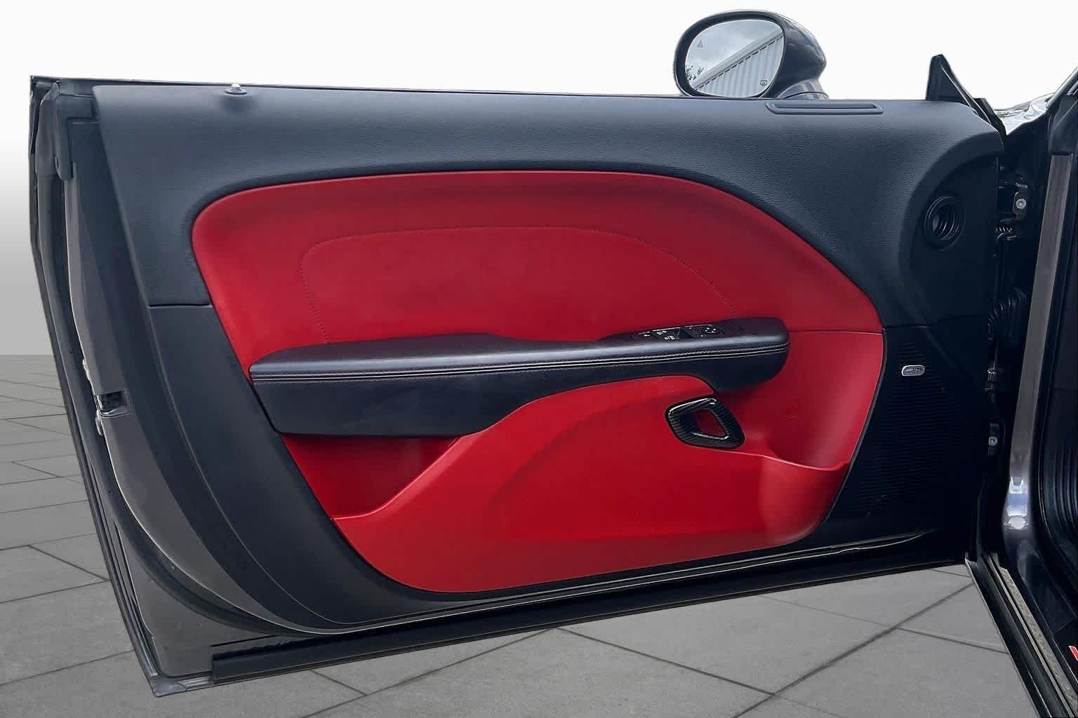 Used 2019 Granite Pearlcoat Dodge R/T Scat Pack image 18