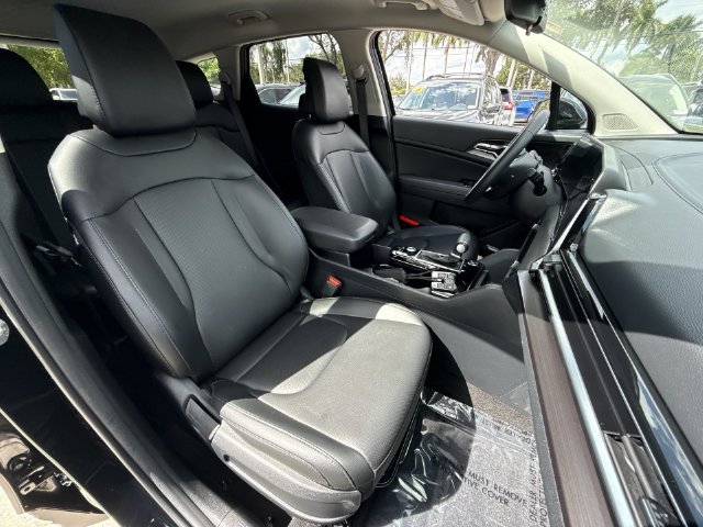 2025 Kia Sportage EX - Photo 26