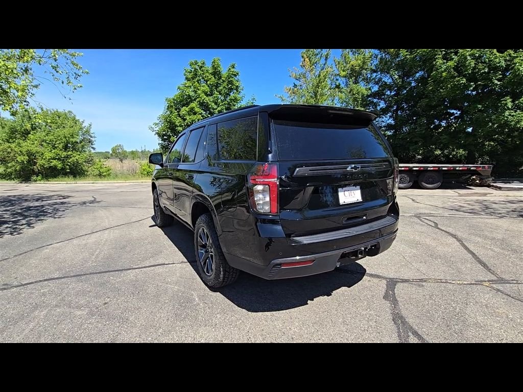 Used 2021 Black Chevrolet Z71 image 6