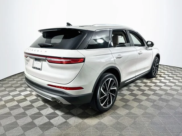 Certified Pre-Owned 2023 Lincoln Corsair Reserve