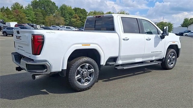 2025 GMC Sierra 2500HD SLT - Photo 9
