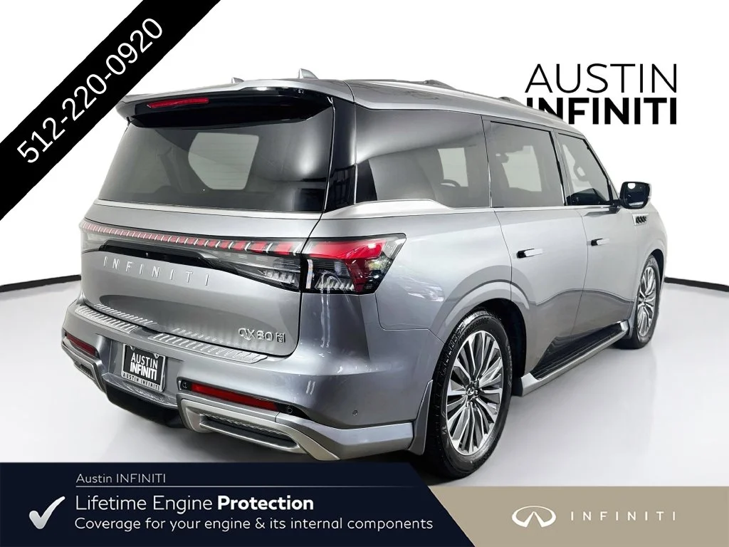 New 2027 Silver INFINITI LUXE image 8