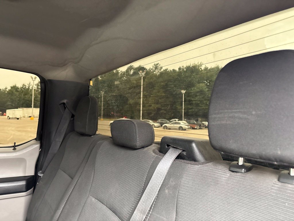 Used 2018  Ford XL image 21