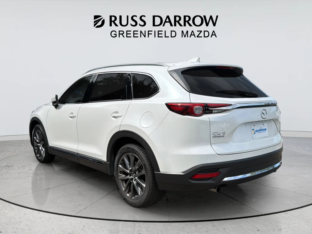Used 2020 White Mazda Signature image 3