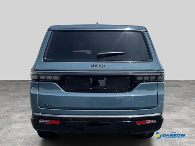New 2026 Steel Blue Exterior Paint Jeep Limited Reserve image 4