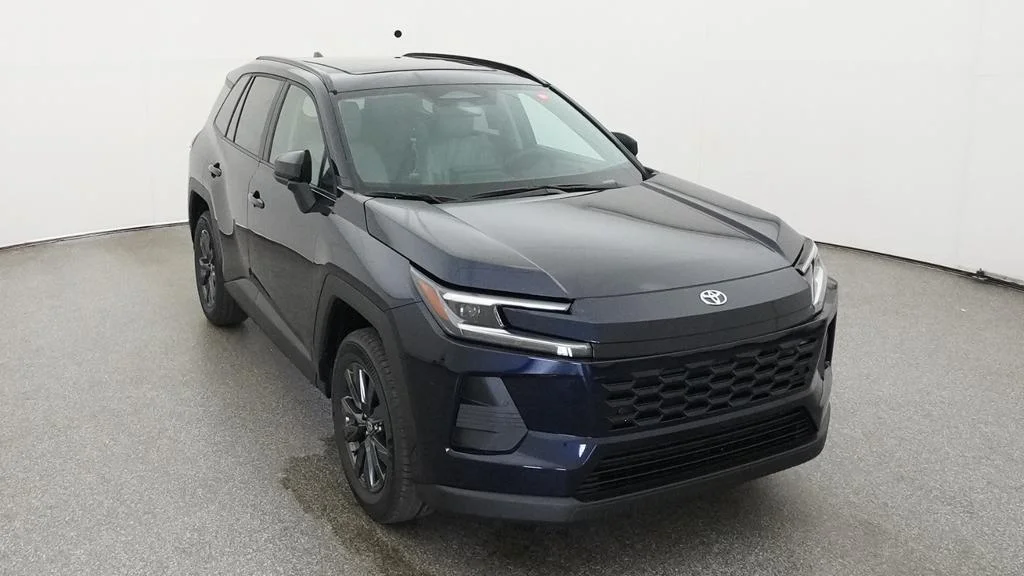 New 2026 Blueprint Toyota XLE Premium image 8