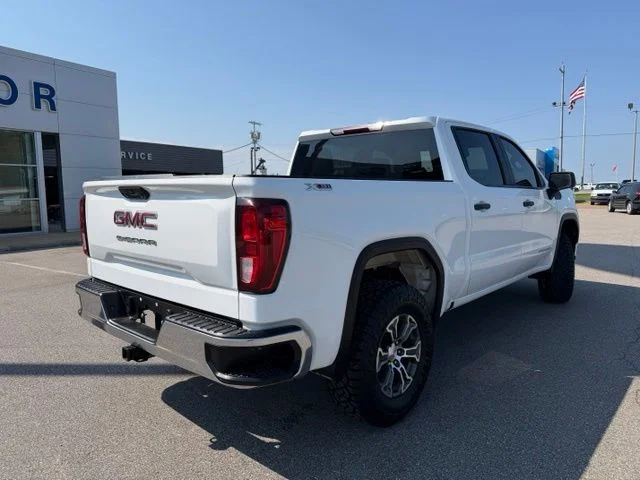 Used 2023 White GMC Pro image 7