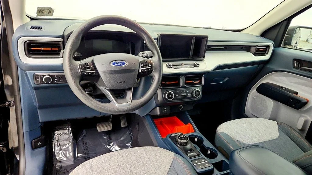 Used 2022 Shadow Black Ford XLT AWD SuperCrew image 12
