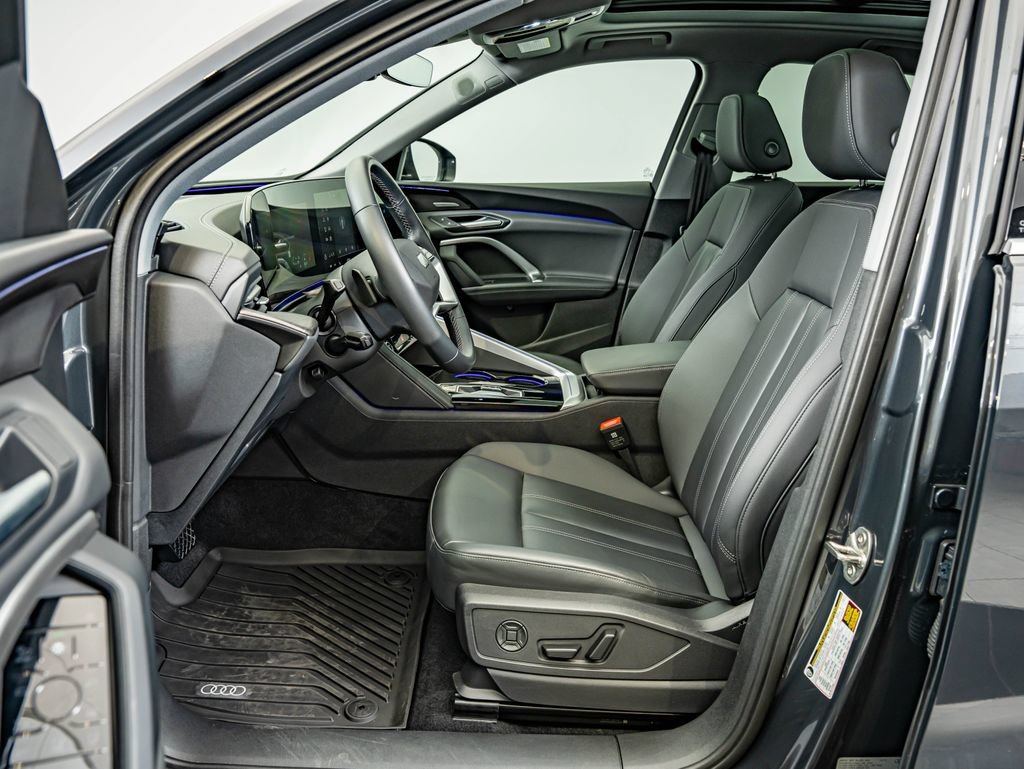 Used 2025 Manhattan Gray Metallic Audi 2.0T Premium Plus image 29