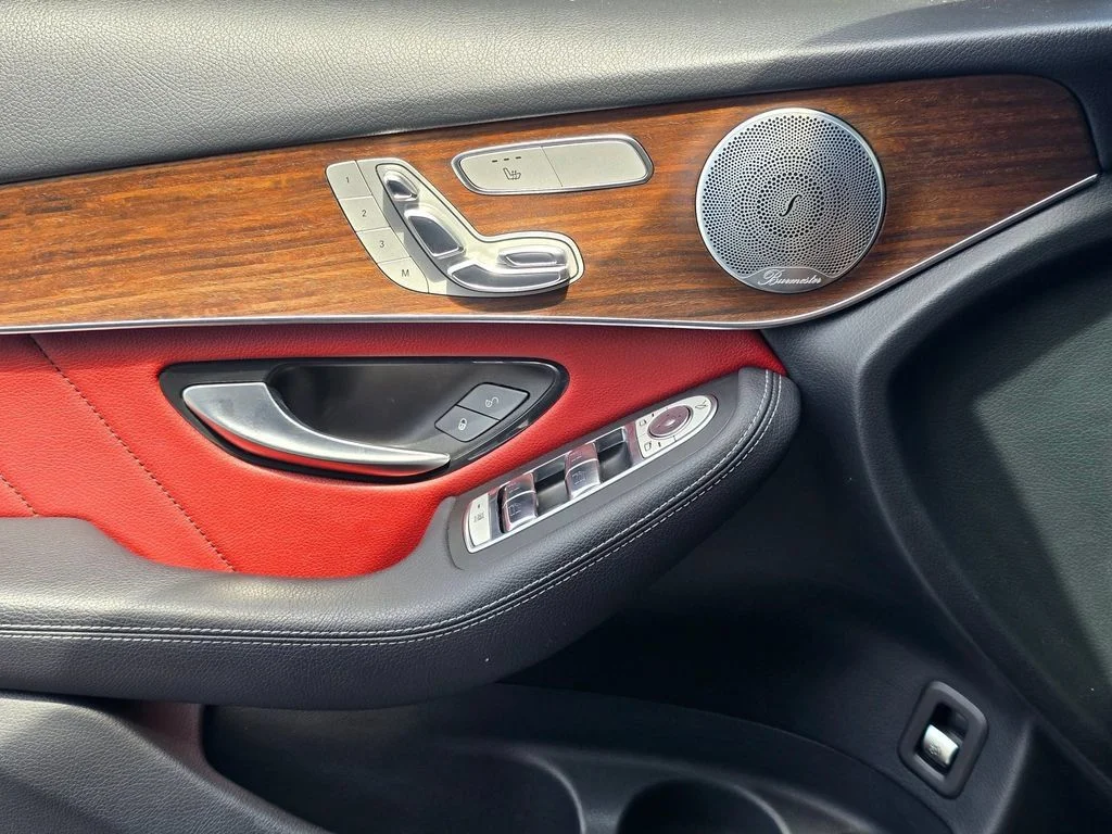 2020 Mercedes-Benz GLC Coupe GLC300 - Photo 31