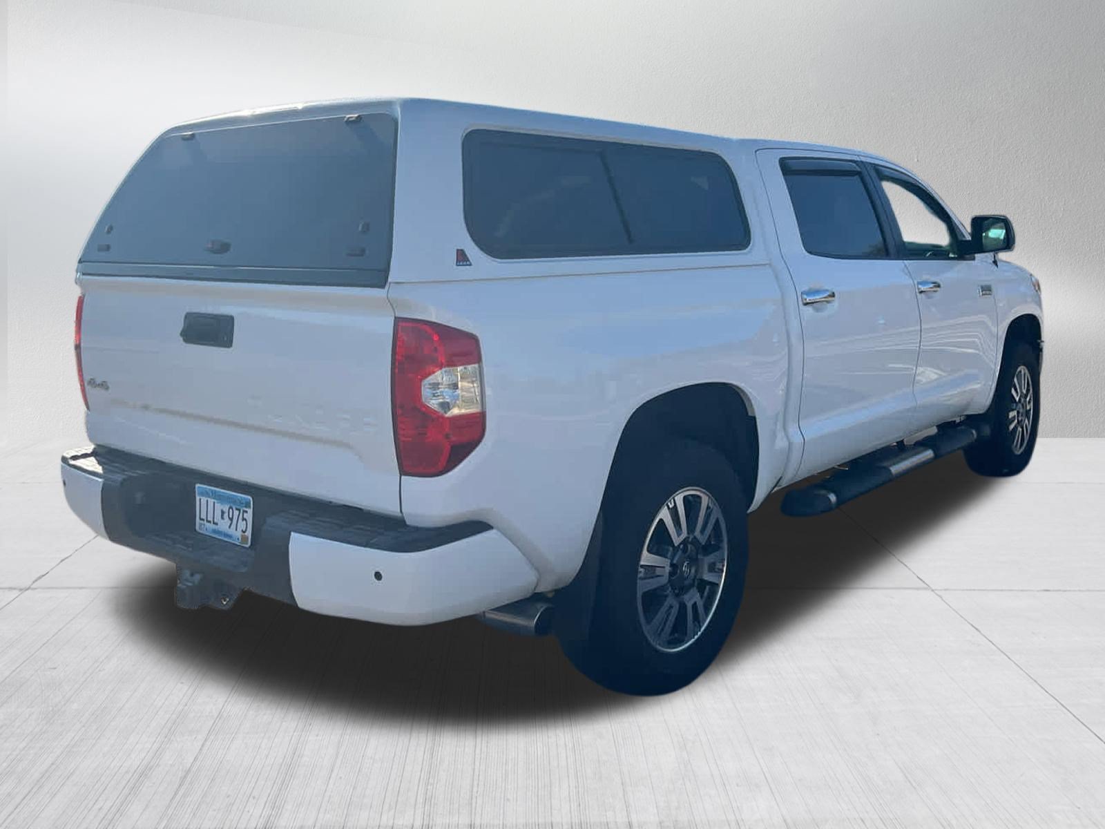 Used 2018 Super White Toyota Platinum image 6