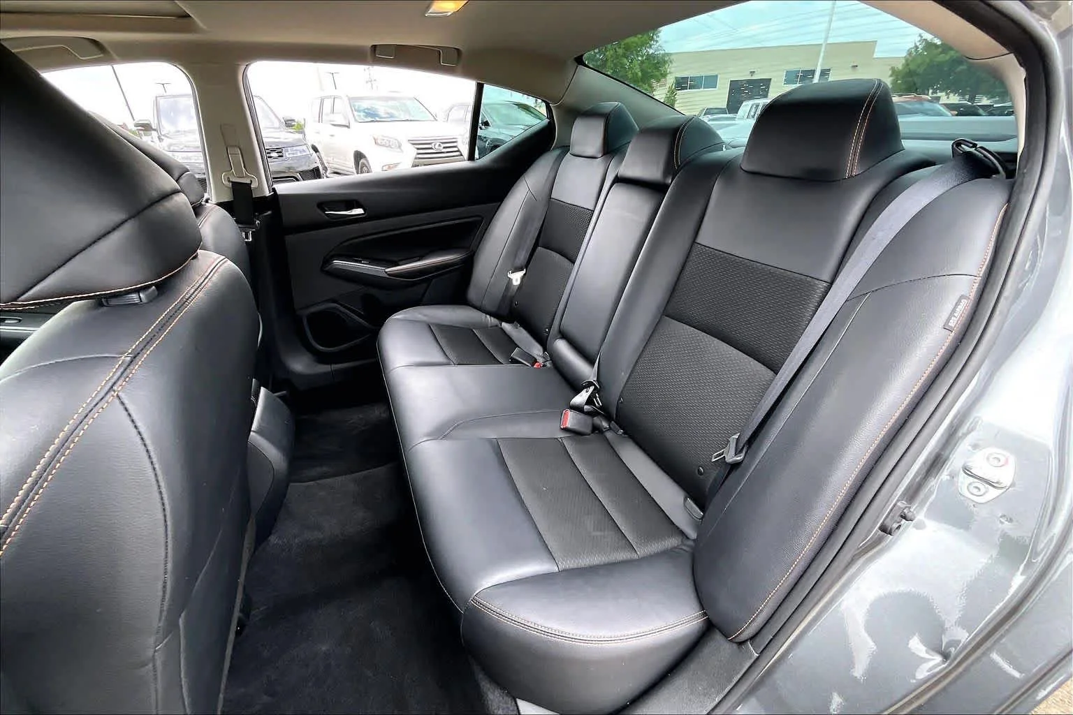 Used 2022 Gun Metallic Nissan 2.5 SR image 19