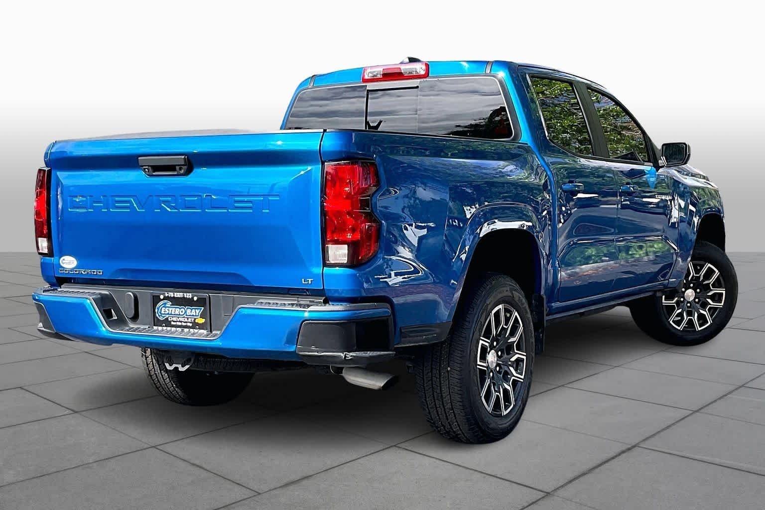 2023 Chevrolet Colorado LT - Photo 13